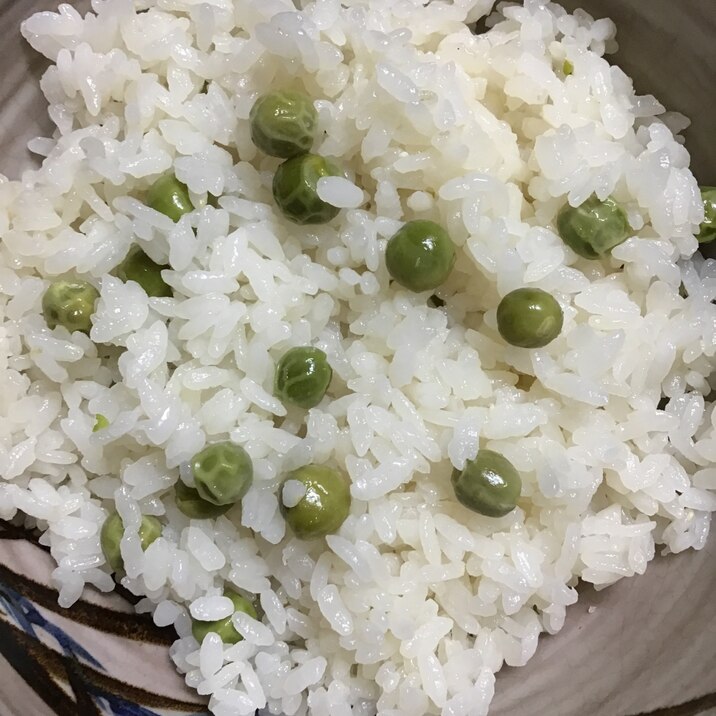 グリーンピースの炊き込みご飯